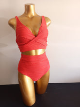 Load image into Gallery viewer, Sun kissed