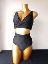 Load image into Gallery viewer, Sun kissed