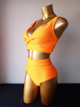 Load image into Gallery viewer, Sun kissed