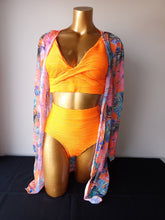 Load image into Gallery viewer, Sun kissed